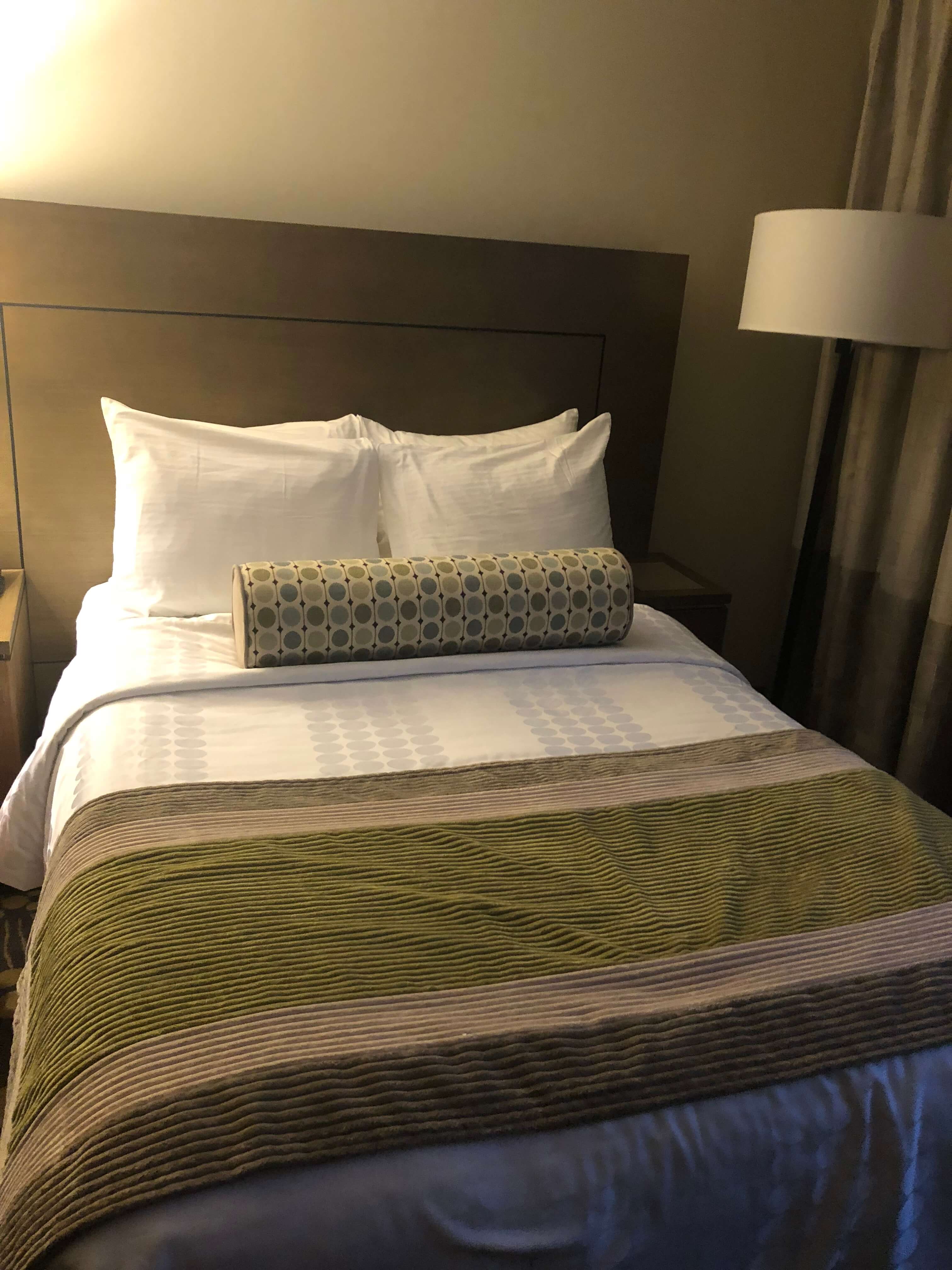 hotel indigo east end long island bed